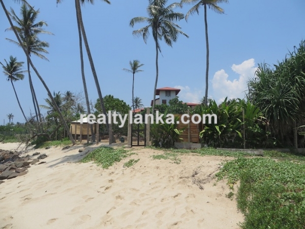 Breathtaking Beach Property in Weligama
