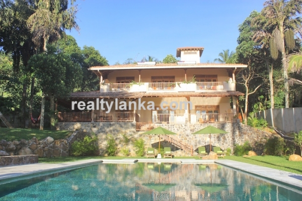 Far Horizons Villa