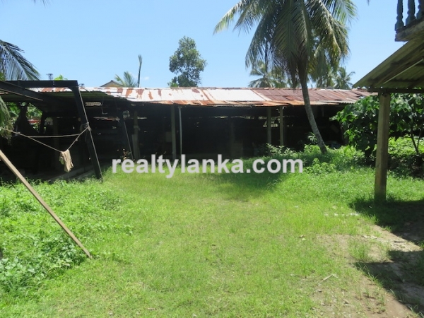 36 Perches In Galle