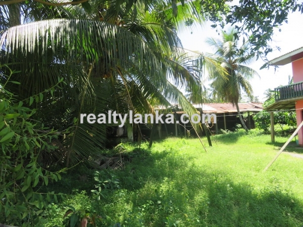 36 Perches In Galle